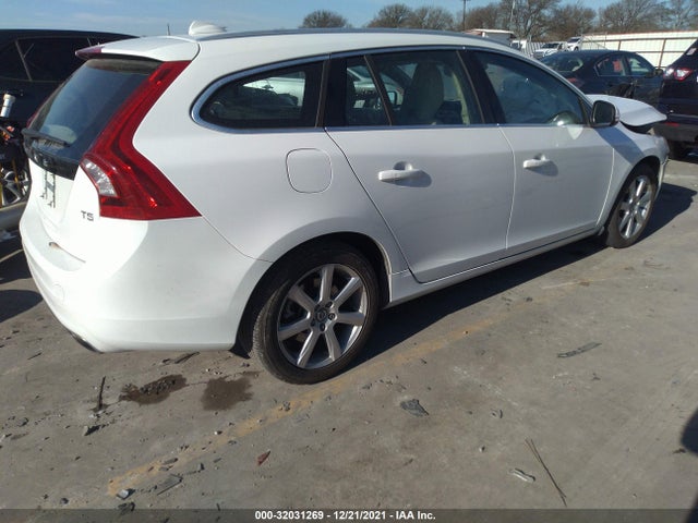 2016 Volvo V60, VIN: YV140MEK2G1293062