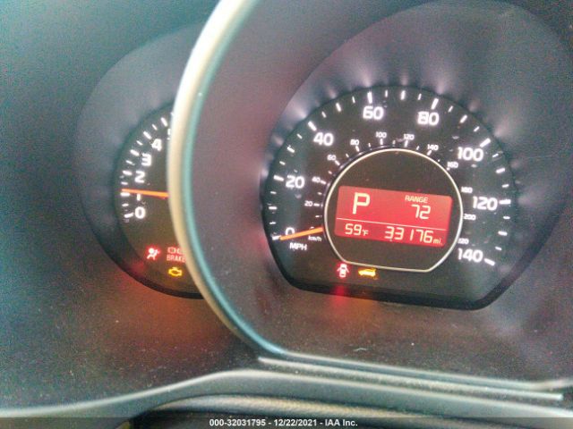 KNDJN2A21K7014713 KIA Soul Base