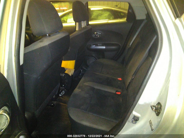 2011 NISSAN JUKE SV VIN: JN8AF5MR0BT018853
