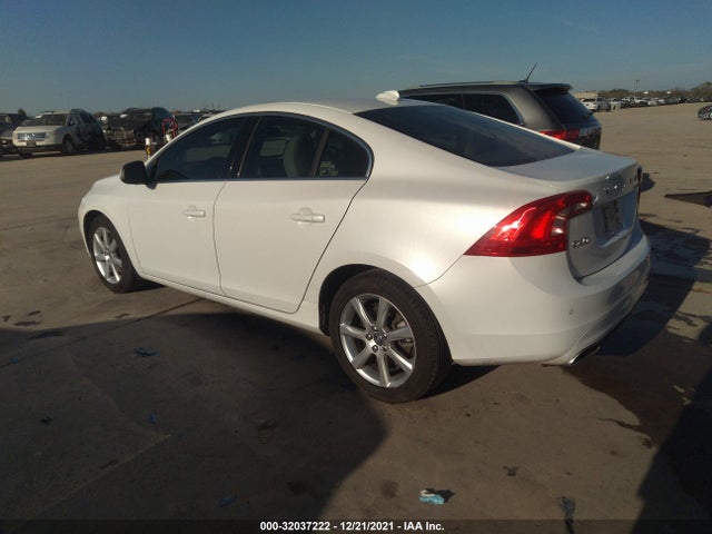 2016 Volvo S60, VIN: YV126MFK2G2391216