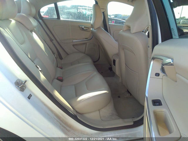 2016 Volvo S60, VIN: YV126MFK2G2391216