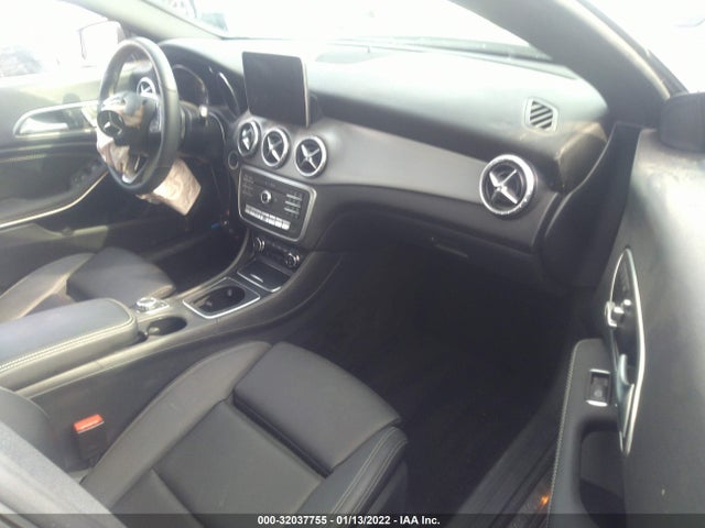 2017 Mercedes-Benz CLA-Class, VIN: WDDSJ4EB4HN455929
