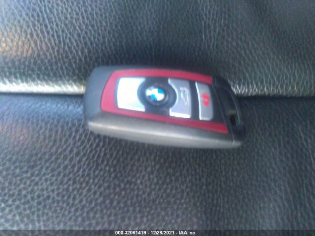 WBA8D9C34HA011779 BMW 3 Series 330i Xdrive