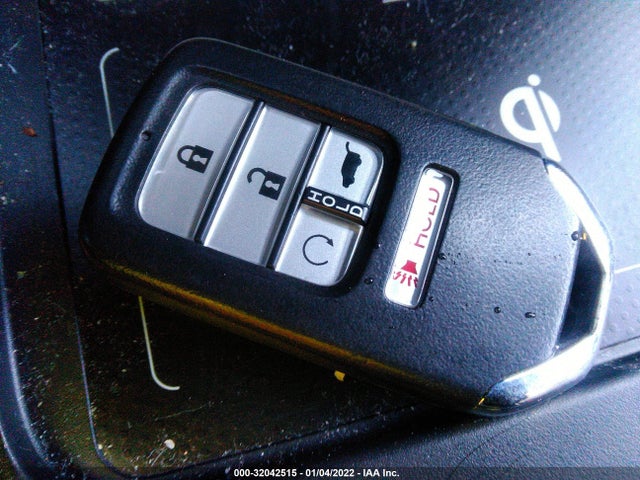 2020 Honda CR-V, VIN: 7FART6H95LE009694