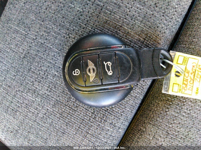 2016 Mini Roadster, VIN: WMWWG5C54G3C19479