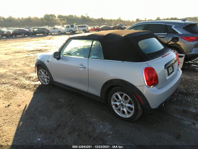 2016 Mini Roadster, VIN: WMWWG5C54G3C19479