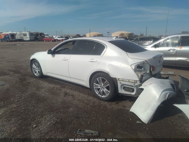 2015 Infiniti Q40, VIN: JN1CV6AP1FM580232