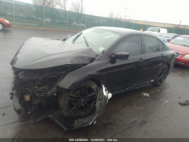 2017 HONDA ACCORD SEDAN VIN: 1HGCR2E54HA118465