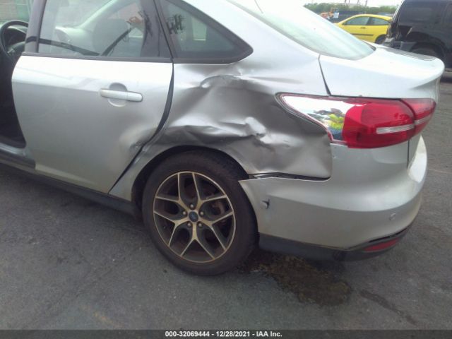 1FADP3H29HL207779 Ford FOCUS SEL