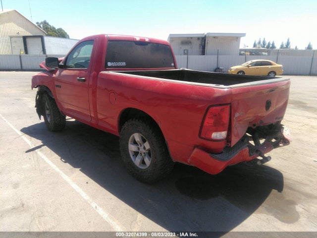 3C6JR7AG3GG241112 RAM 1500 Express