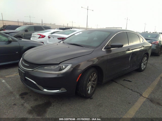 Chrysler 200 Limited 2015 1C3CCCAB8FN688772 Image 2