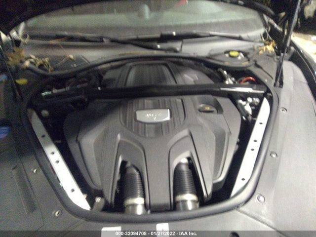 2018 Porsche Panamera, VIN: WP0AB2A75JL132368