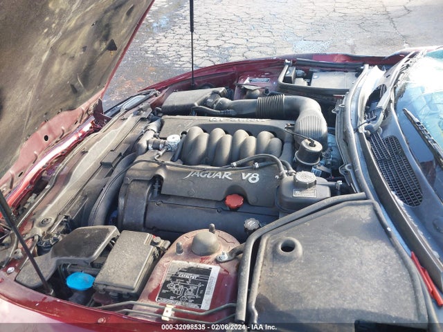 1997 JAGUAR XK8 SAJGX2747VC017738 Photo 9