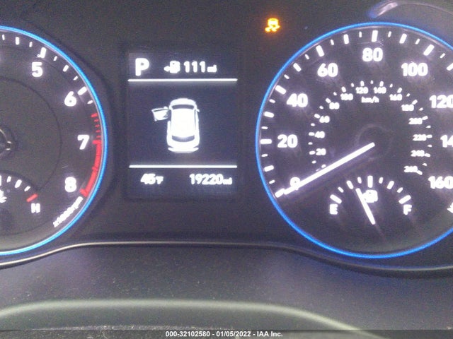 2018 Hyundai Kona, VIN: KM8K1CAA6JU081140