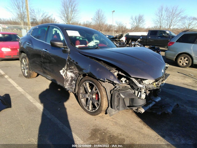 2017 Maserati Levante, VIN: ZN661XUA7HX243177