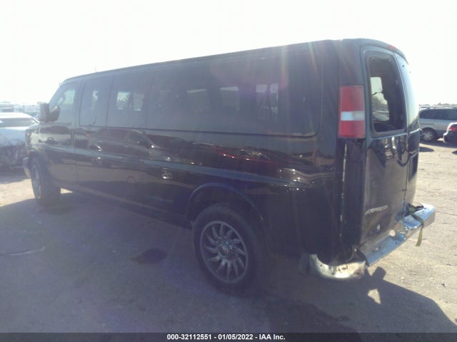2017 Chevrolet Express, VIN: 1GAZGPFG3H1221574