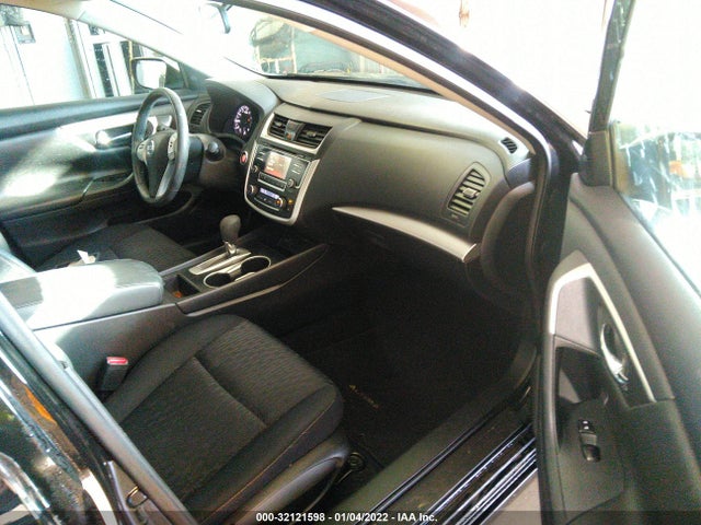 2017 NISSAN ALTIMA VIN: 1N4AL3APXHC243484