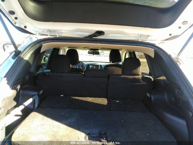 1C4PJMCB2FW540391 Jeep Cherokee Latitude