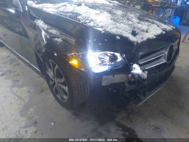 2016 Mercedes-Benz C-Class, VIN: 55SWF4KB7GU098114