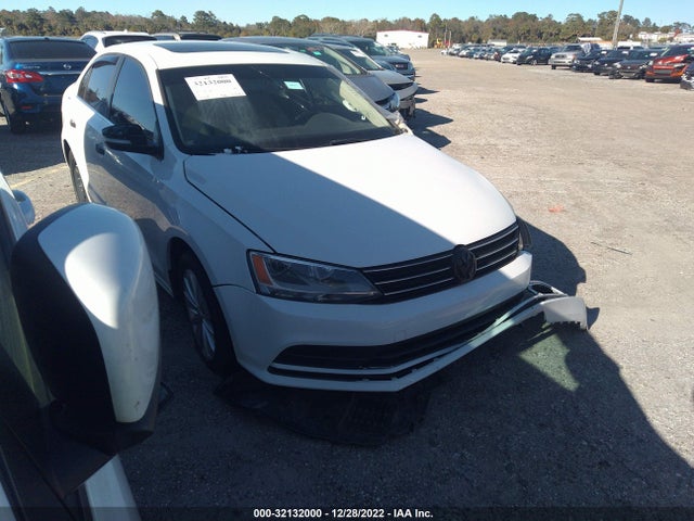 2016 3VWD67AJ1GM208313 main image