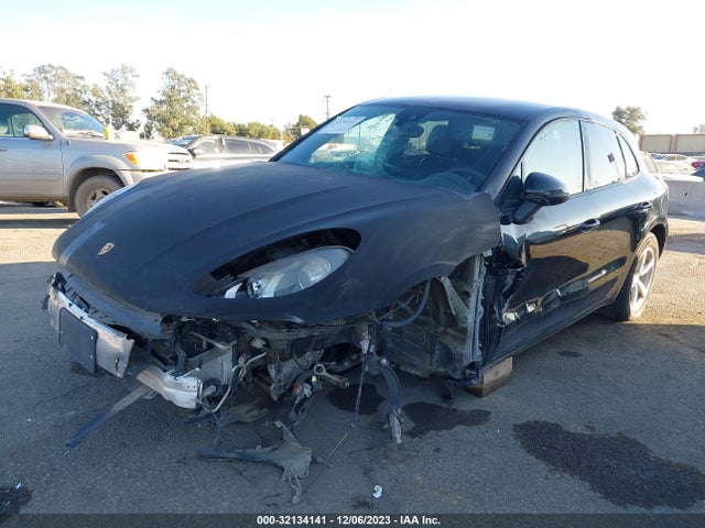 2017 PORSCHE MACAN WP1AA2A56HLB00958 Photo 1