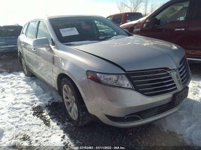 2018 Lincoln MKT, VIN: 2LMHJ5AT6JBL00552