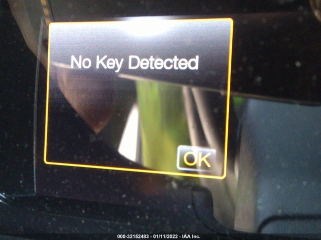 2018 Lincoln MKT, VIN: 2LMHJ5AT6JBL00552