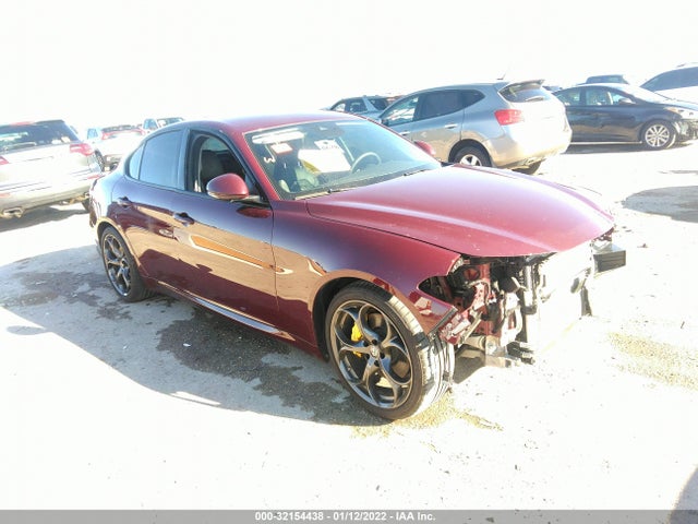 2019 Alfa Romeo Giulia, VIN: ZARFAMBN3K7613219