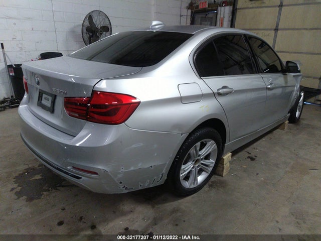 2018 BMW 3 Series, VIN: WBA8D9C51JEB35463