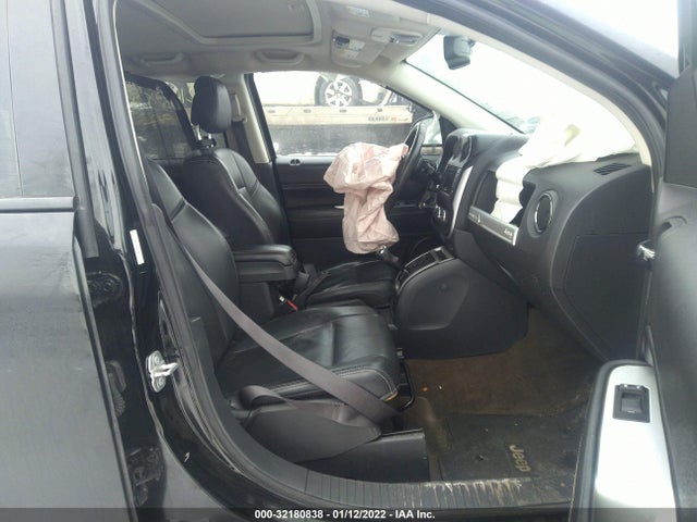 1C4NJDEB9GD708755 Jeep Compass High Altitude Edition