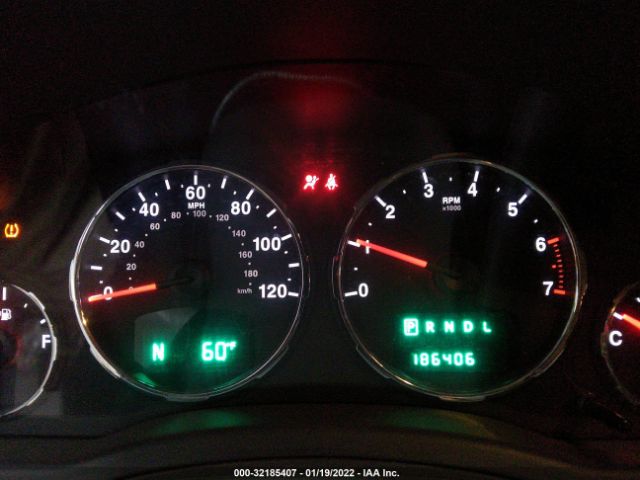 1J8GN28K88W155401 Jeep Liberty Sport