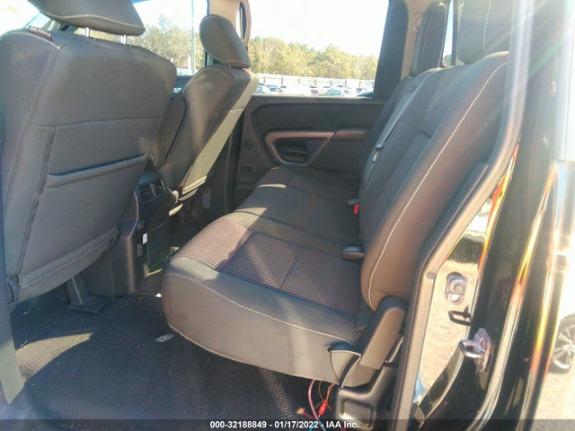 2015 Nissan Titan, VIN: 1N6BA0EC5FN506117