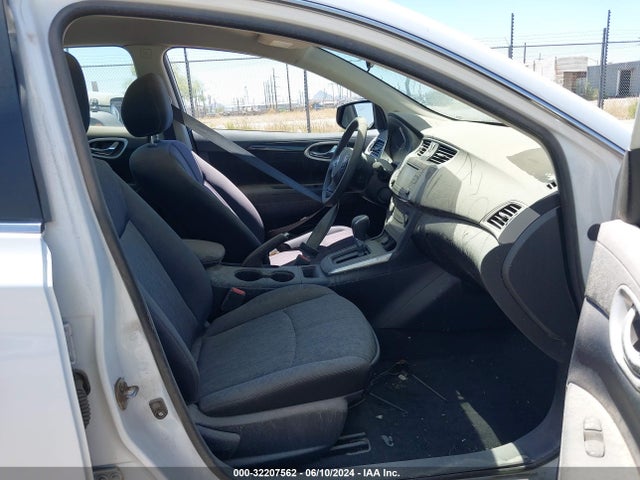 3N1AB7AP4GY260195 Nissan 2016