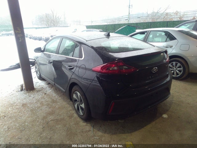 2017 Hyundai Ioniq, VIN: KMHC75LC0HU023239