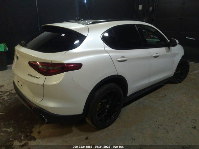 2019 Alfa Romeo Stelvio, VIN: ZASPAKBN3K7C30522