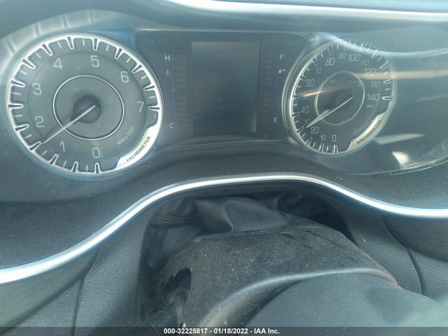 1C3CCCAB3FN575585 Chrysler 200 Limited