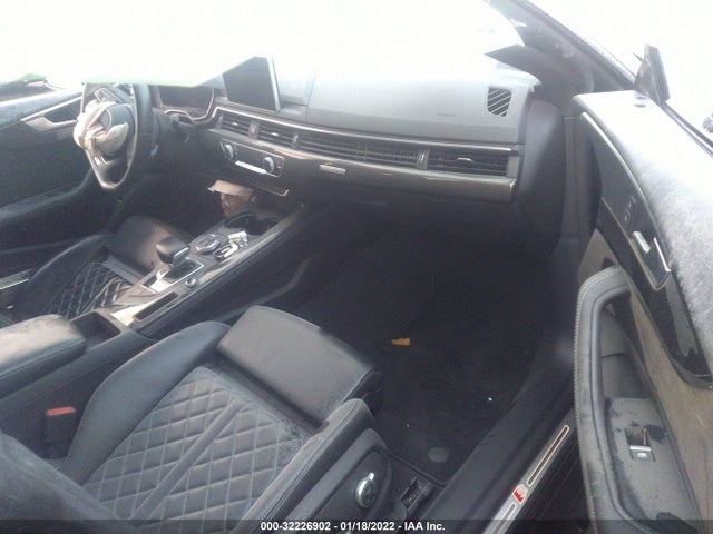 WAUC4CF50KA073417 Audi S5 Sportback Prestige