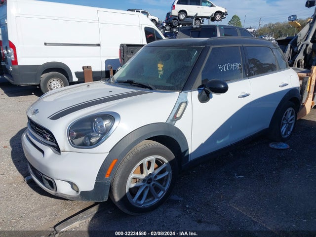 2016 MINI COUNTRYMAN WMWZC3C5XGWT09261 Photo 1