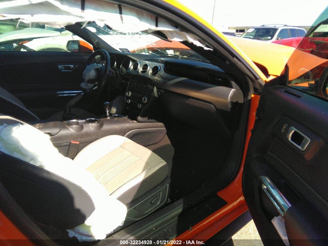 2020 Ford Mustang, VIN: 1FA6P8CF3L5142215