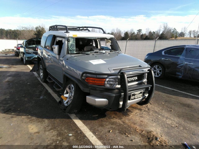 2014 Toyota FJ Cruiser, VIN: JTEBU4BF4EK193055