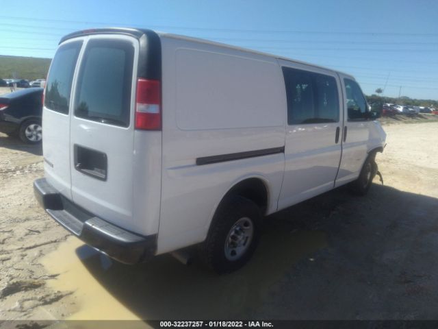 1GCWGAFGXJ1322396 Chevrolet Express 2500 Work Van
