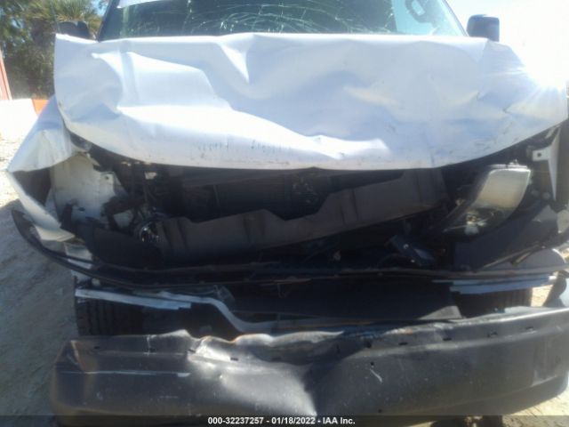1GCWGAFGXJ1322396 Chevrolet Express 2500 Work Van