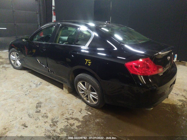 2015 Infiniti Q40, VIN: JN1CV6AR3FM520633