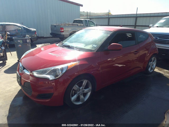 2015 Hyundai Veloster, VIN: KMHTC6AD7FU240569