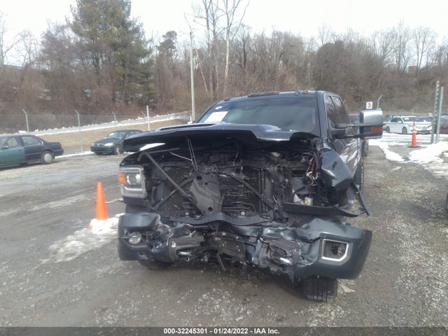 2018 GMC Sierra 2500HD, VIN: 1GT12UEY8JF249228