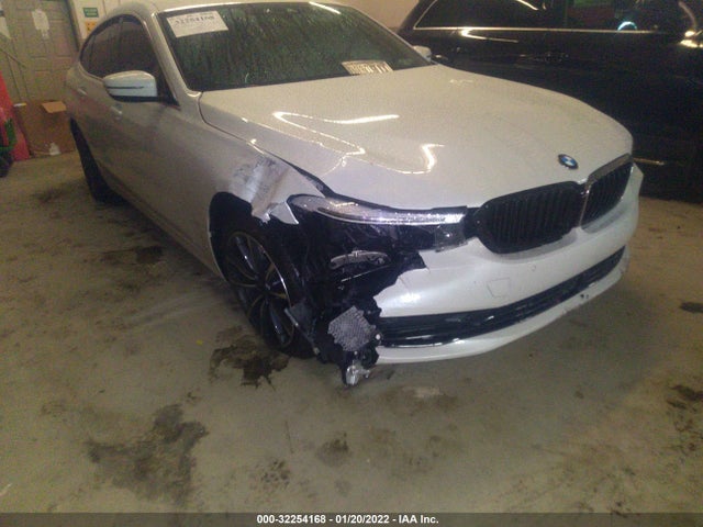2019 BMW 6 Series, VIN: WBAJV6C51KBK08456