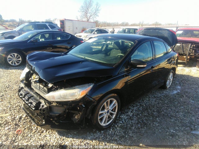 Ford FOCUS SE 2017 1FADP3F20HL286469 Image 2
