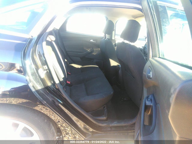 Ford FOCUS SE 2017 1FADP3F20HL286469 Image 8
