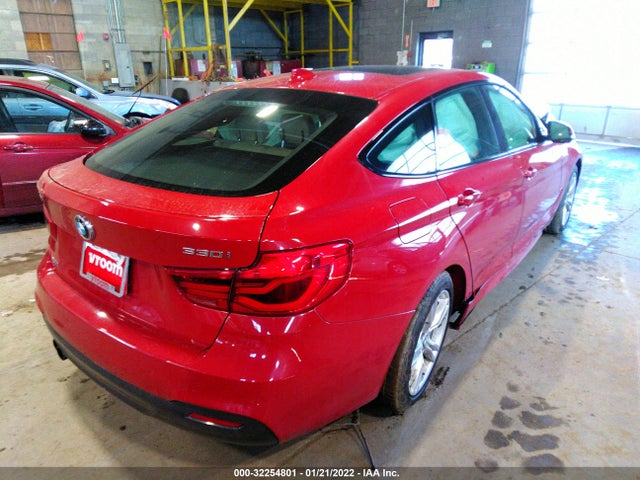 2018 BMW 3 Series, VIN: WBA8Z9C51JG827564