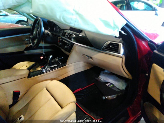 2018 BMW 3 Series, VIN: WBA8Z9C51JG827564
